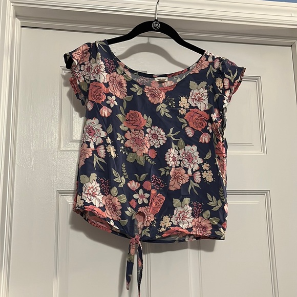 Garage women’s small blue floral crop top summer blouse casual - Picture 1 of 5